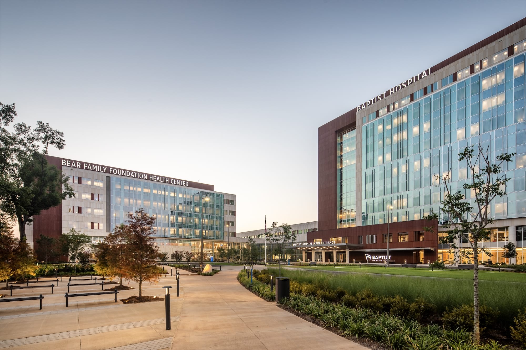 Новий медичний комплекс Baptist Health Care вартістю 650 мільйонів доларів відкривається в Пенсаколі
