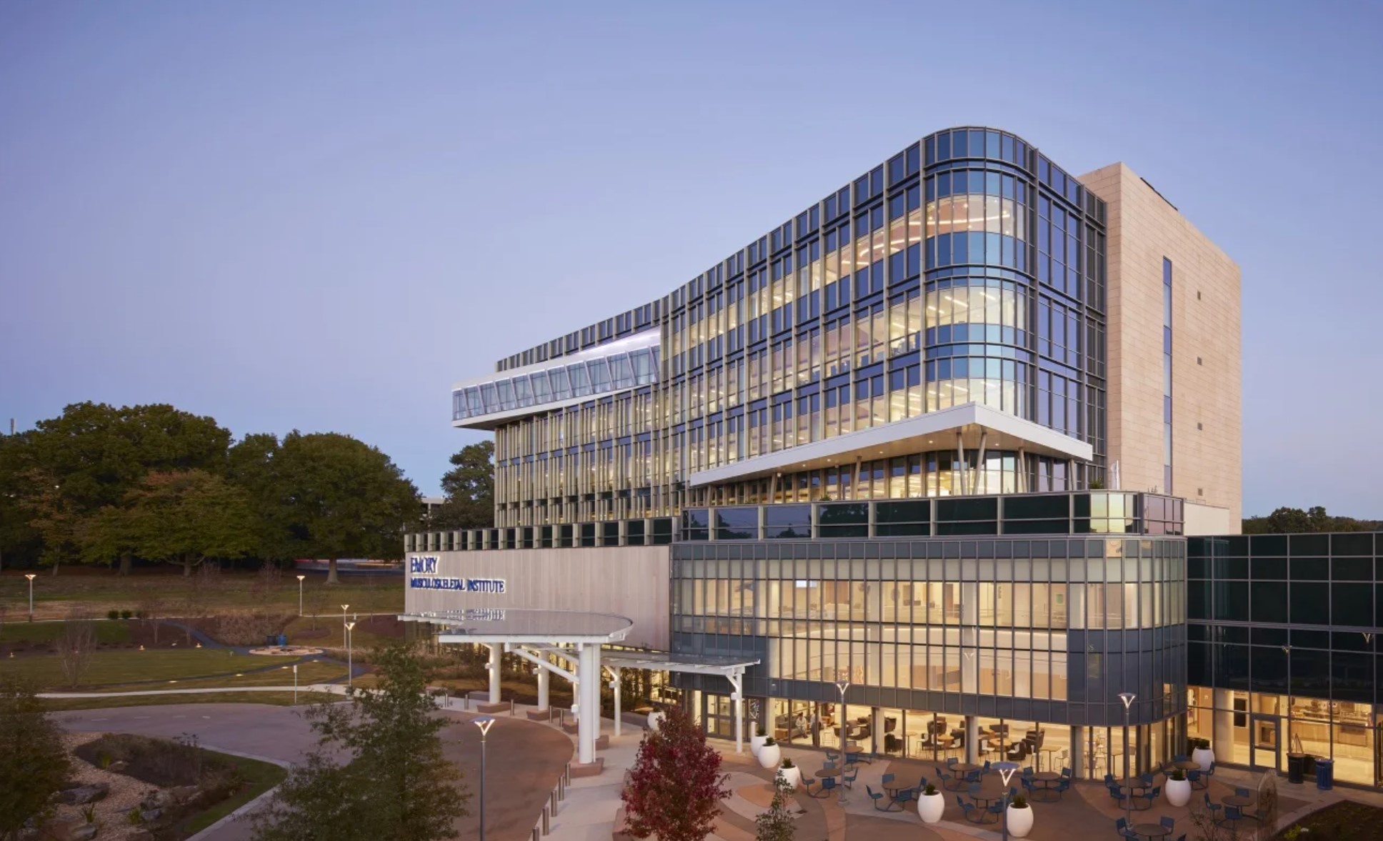 Інститут опорно-рухового апарату Emory Executive Park (EMSK)